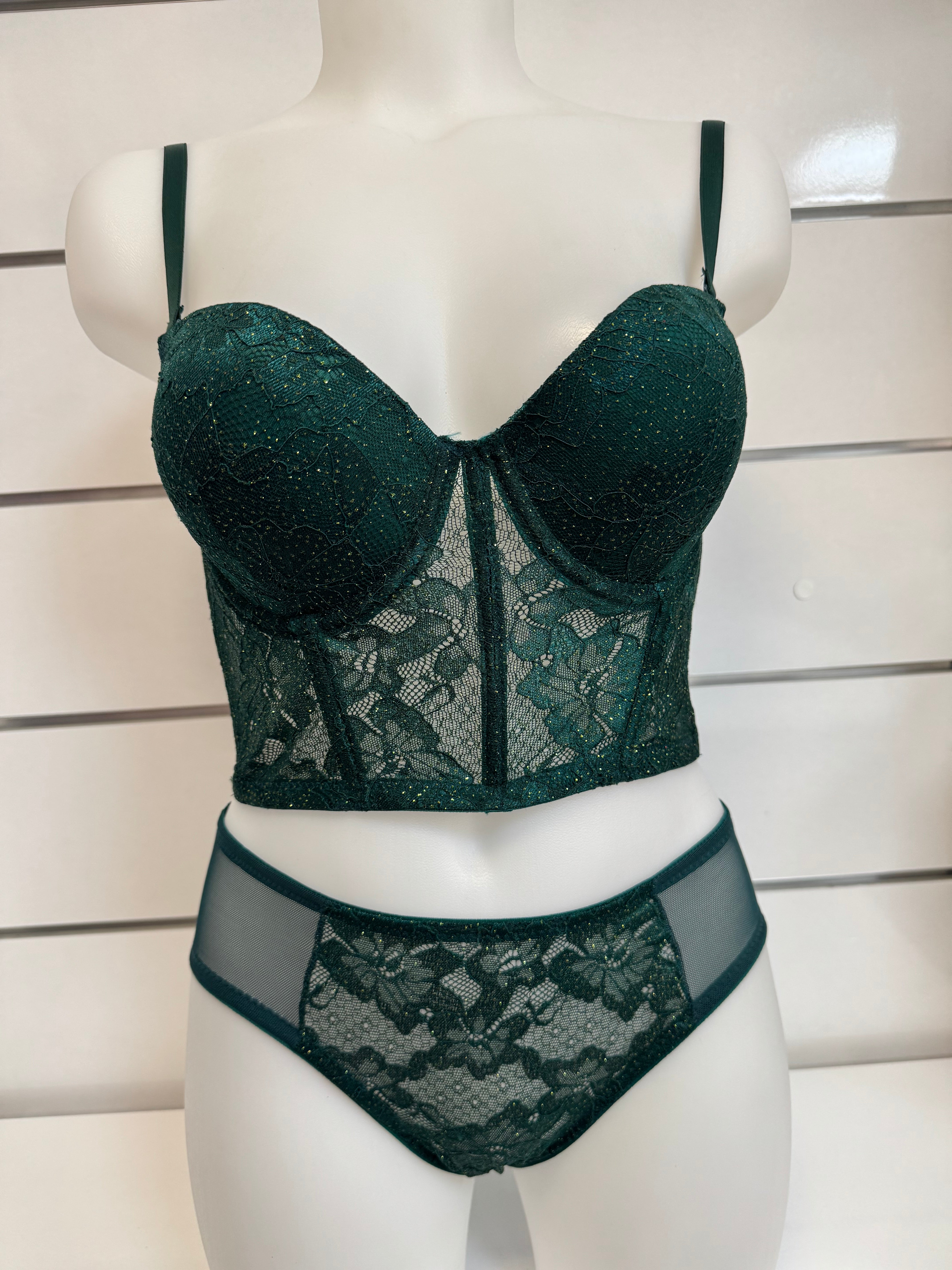 Mila Simli Büstiyer Takım